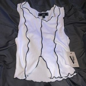 contrast stitching crop tank top